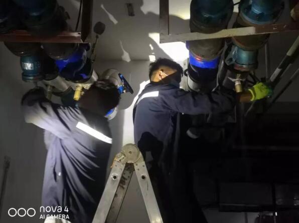 烈日炎炎，不能阻擋益和人為民服務(wù)之心！